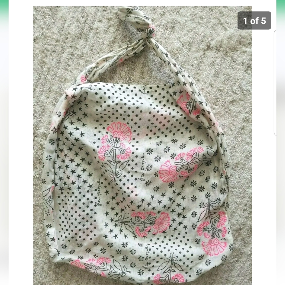 Super Cute Colorful FREE PEOPLE REUSABLE Shopping Shoulder/Tote Bag FLORAL/STAR